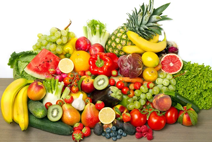 Vegetables Fruit Tomatoes Bananas Berry Grapes 538846 1280X860